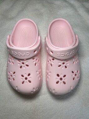 Light Pink Floral Crocs Toddler C11